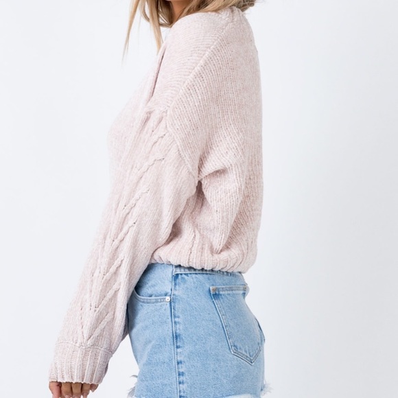 **SOLD** Princess Polly Rainy Nights Sweater - Picture 4 of 9